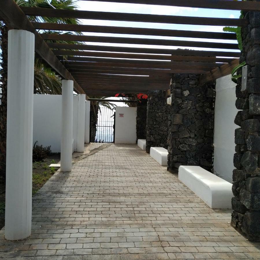 Luxury Villa Sea Front Costa Teguise Esterno foto